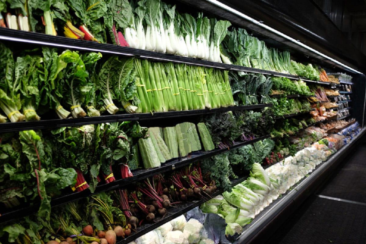 fresh food in grocery store